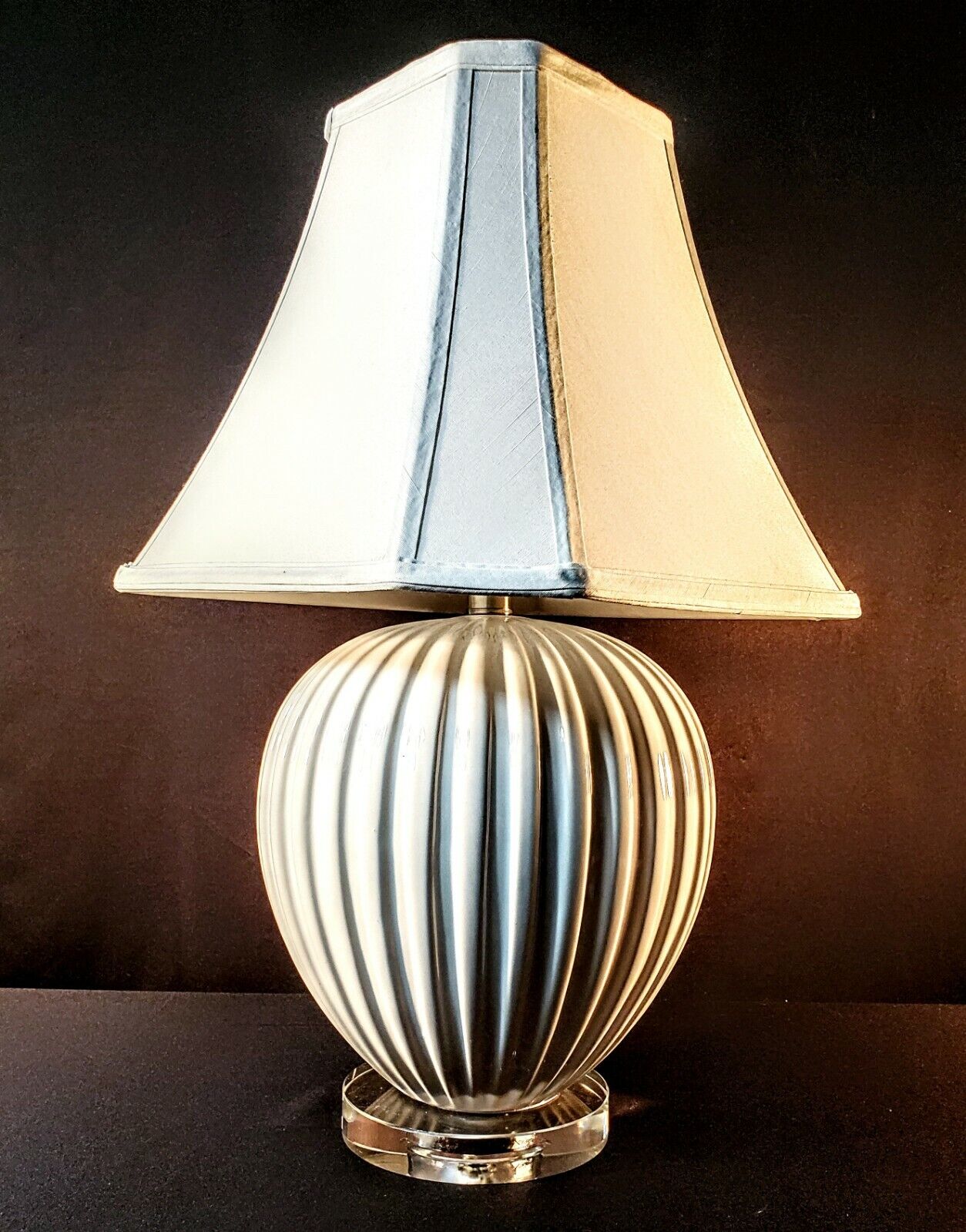 Fredrick Cooper Round Ribbed Semi Urn Style White Heavy Porcelain Table Lamp