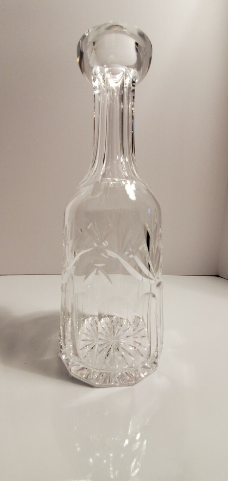 Waterford Cathedral Window Fine Cut Crystal Decanter ~ 12 3/4" - Mint Condition