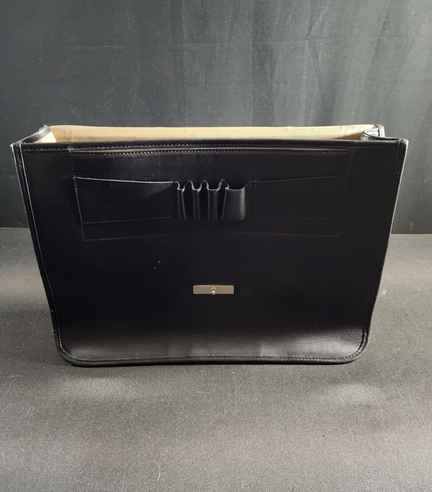 Hartmann Presidential Line Briefcase/Attaché Case-NOS Condition - FREE SHIPPING!