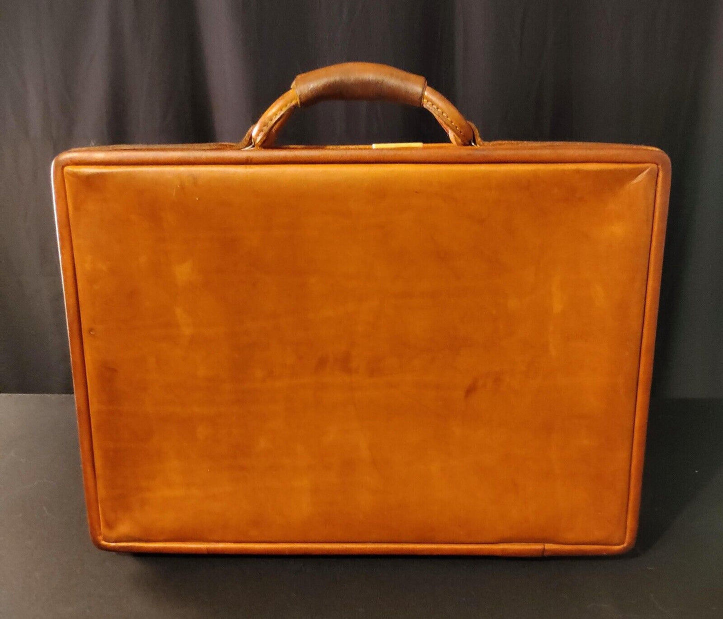 BRAND NEW Hartmann Belting Leather Briefcase Attaché Case - New Old Stock!!!