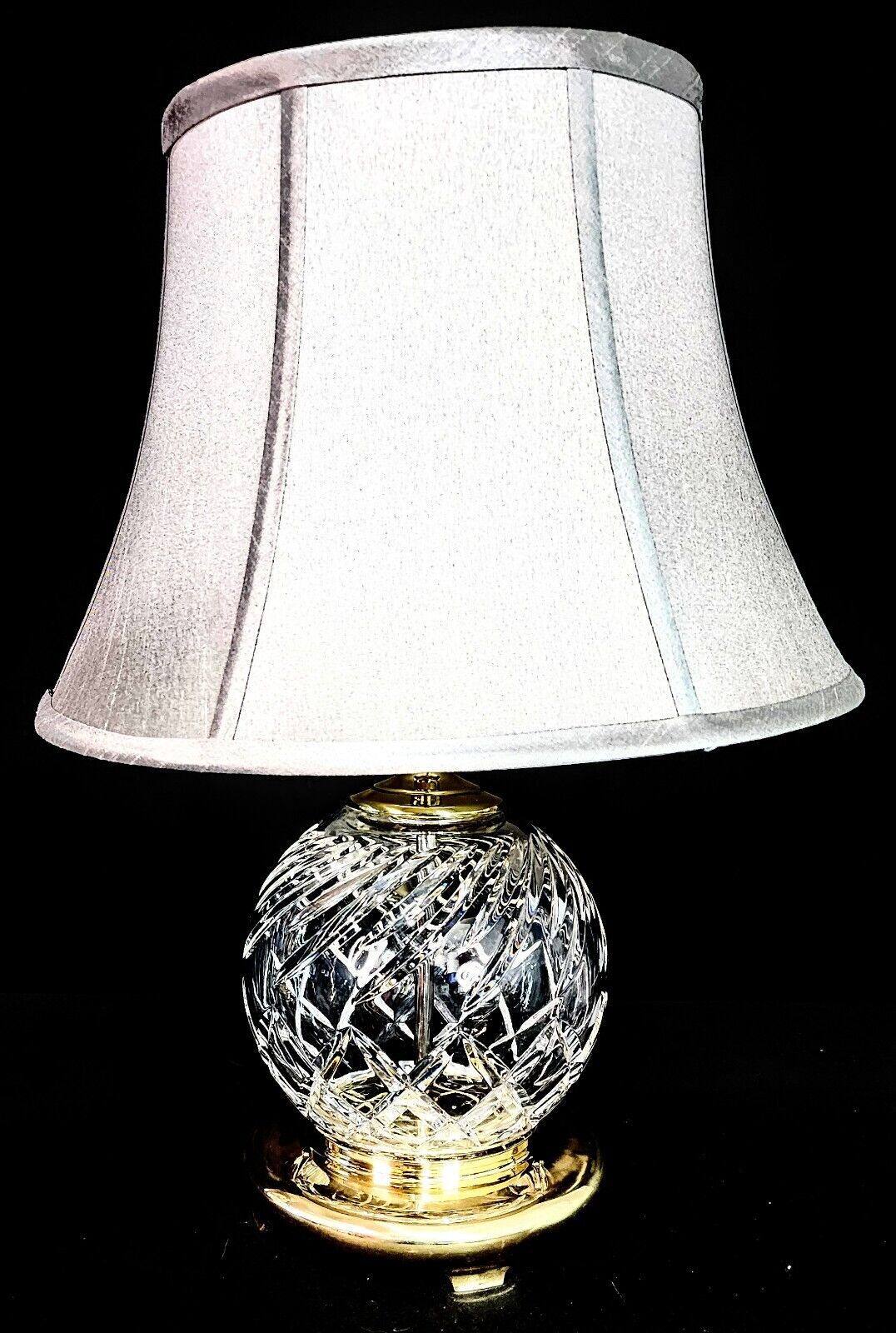 Waterford Wedgewood Set of 2 Globe Style Fine Cut Crystal Lamps - Gorgeous Cuts!