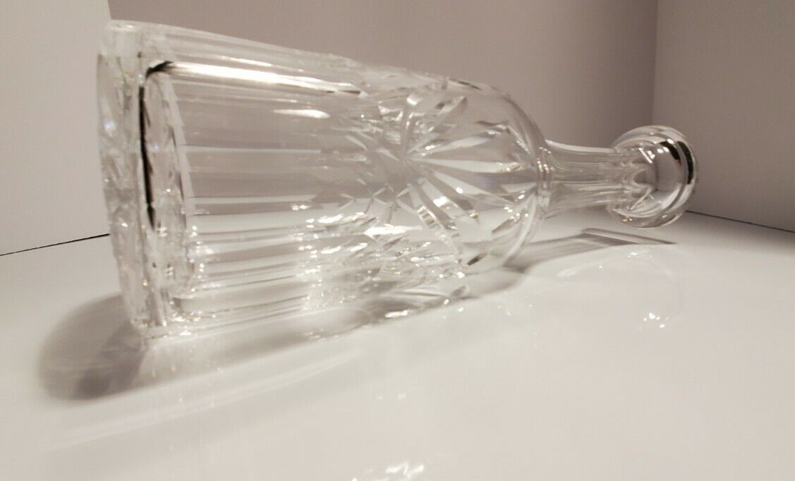 Waterford Cathedral Window Fine Cut Crystal Decanter ~ 12 3/4" - Mint Condition