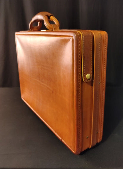 BRAND NEW Hartmann Belting Leather Briefcase Attaché Case - New Old Stock!!!