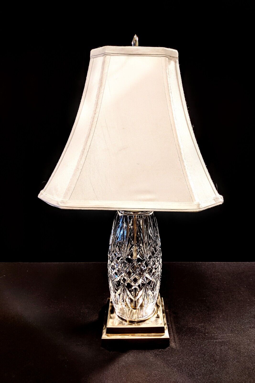 Waterford Crystal Fine Cut Lamp - Highly Polished - 25 1/2 Inches Tall - Perfect