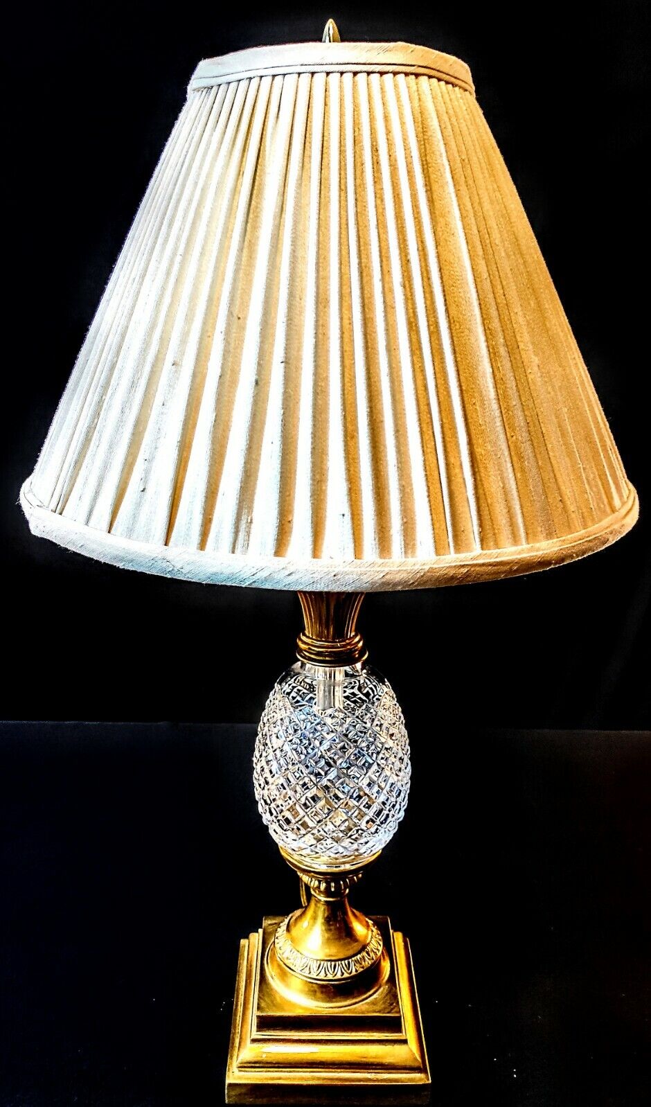 Waterford Hospitality Fine Cut Large Crystal Lamp With Original Shade