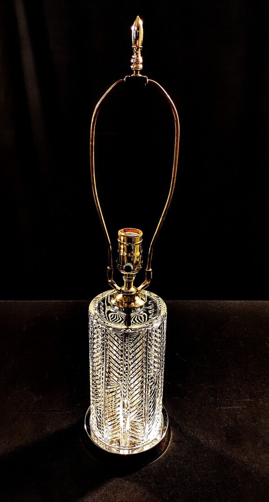 Waterford Crystal Herringbone Exquisite Fine Cut Lamp - Flawless New!