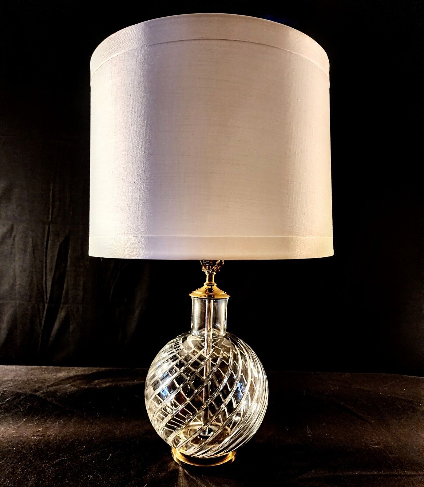 Baccarat Fine Cut Spiral Crystal Lamp - Cyclades Pattern - Absolutely Mint!