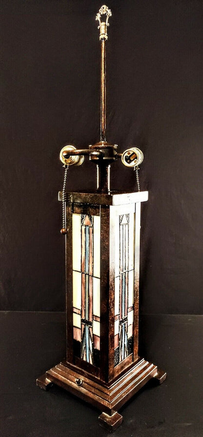 Stained Glass Double Socket 3-Way Oiled Bronze Table Lamp