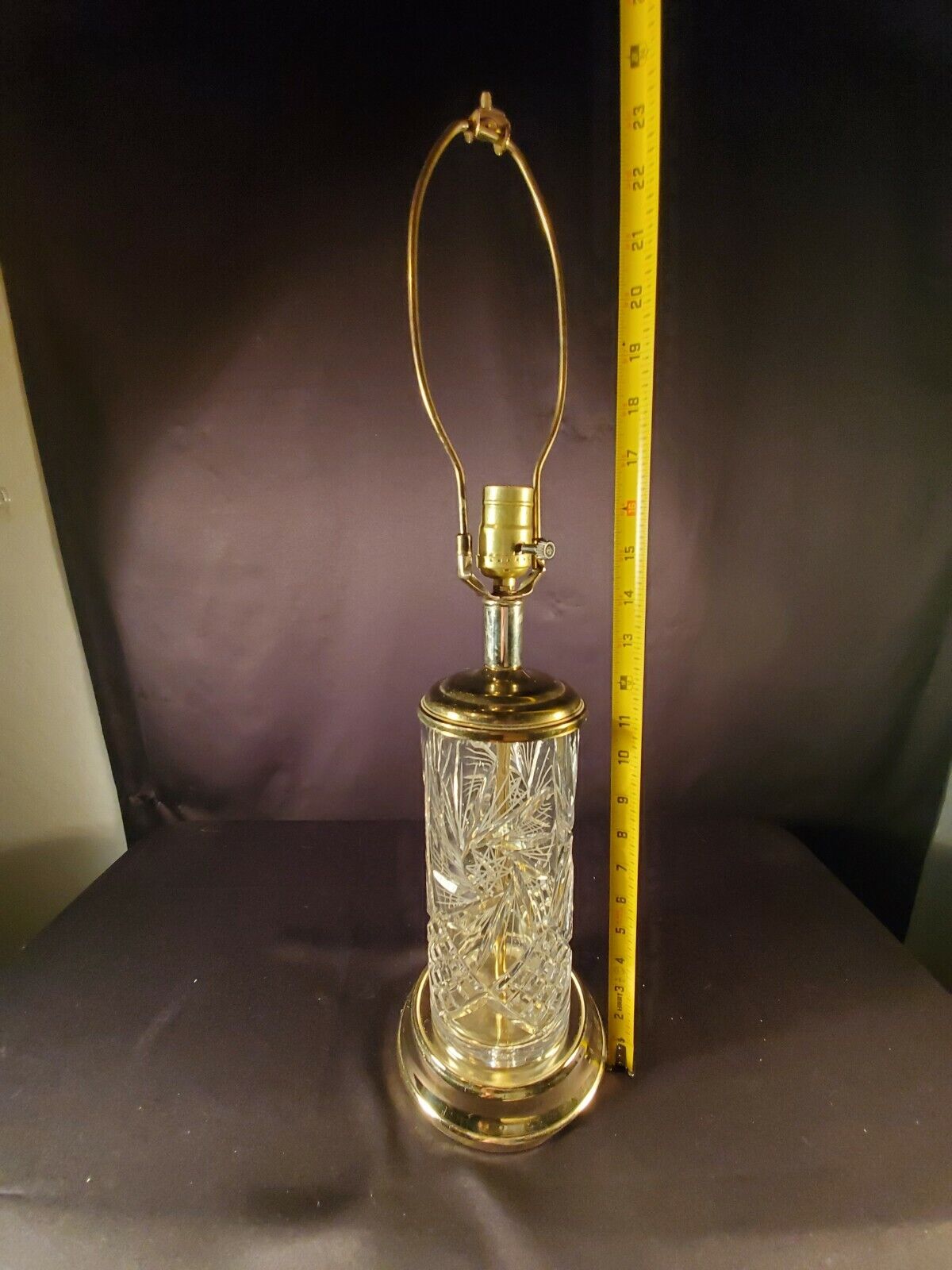 Antique Cut Glass Crystal Cylinder AMERICAN BRILLIANT Period Lamp -