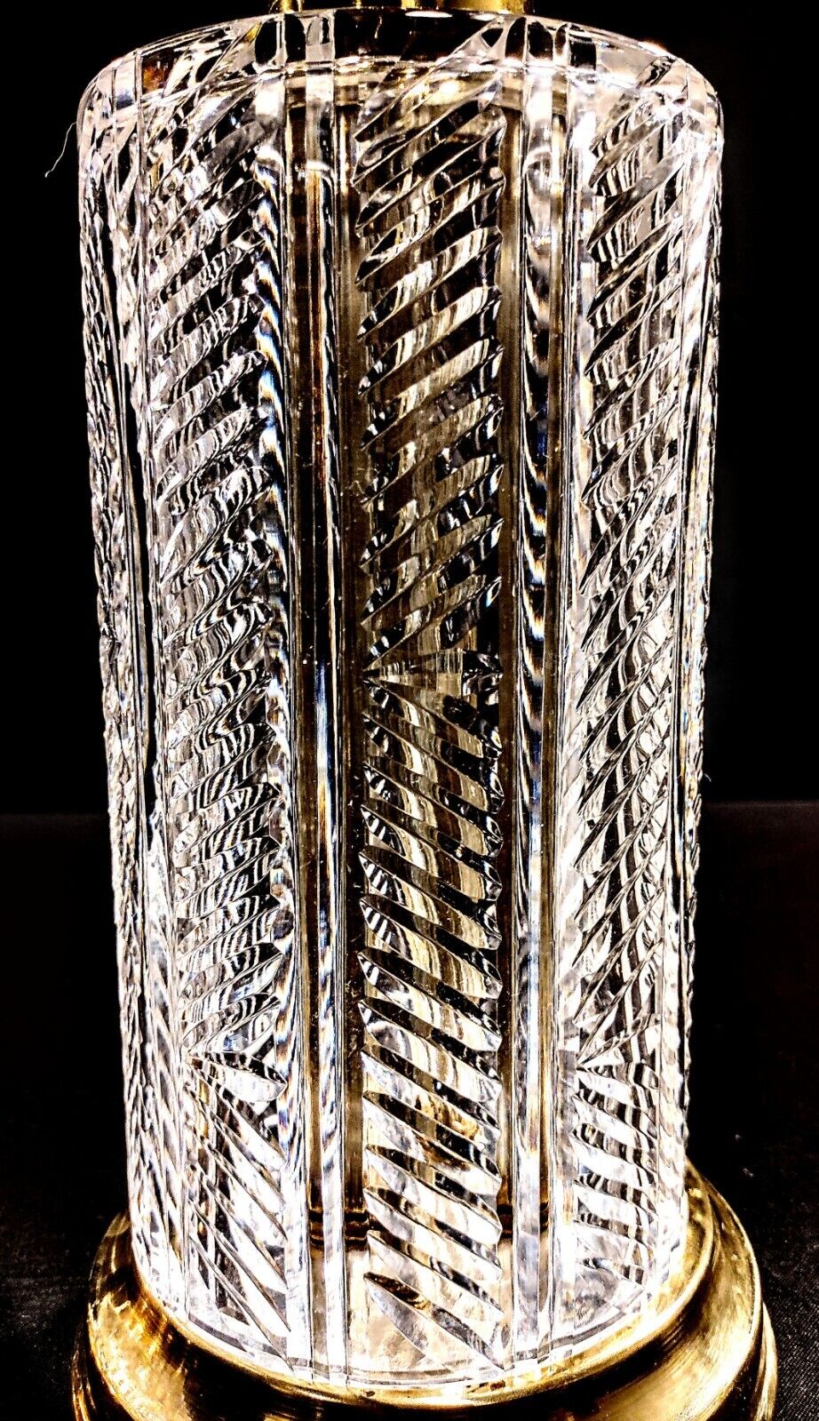 Waterford Crystal Herringbone Exquisite Fine Cut Lamp - Flawless New!