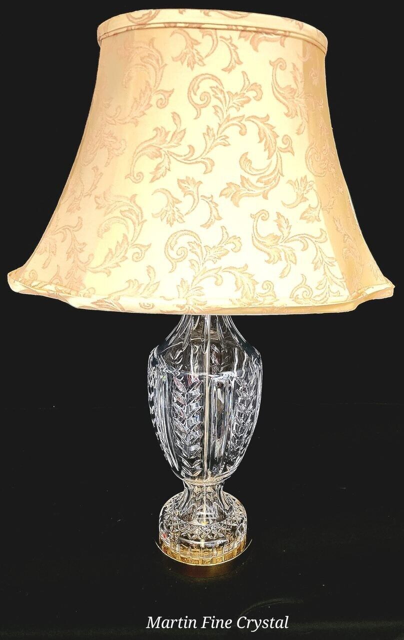 Waterford Large Sized Pedal Pattern Fine Hand Cut Solid Crystal Table Lamp-Mint!