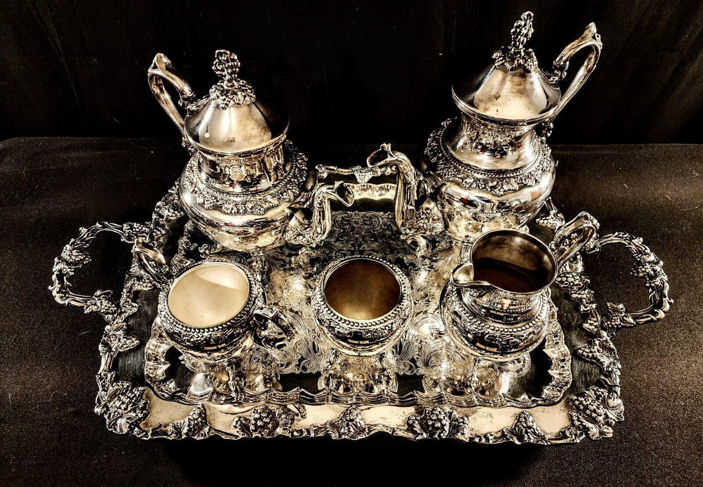 Birmingham Silver Co. Silverplate 6 Piece Floral Grapes Motif Tea Set (#7434)