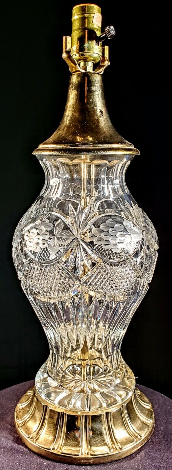 Cut Crystal Table Lamp ~ Exquisite Condition - Perfect Working Electrical