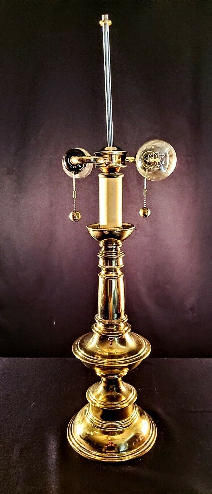 Stiffel Double Socket Pull Chain Fine Brass Table or Desk Lamp  MINT