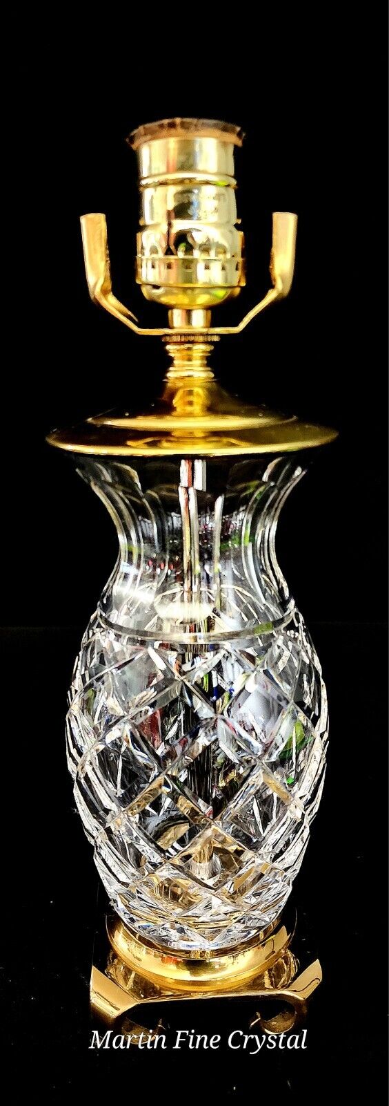 Waterford Hospitality Medium Sized Fine Cut Crystal Table Lamp