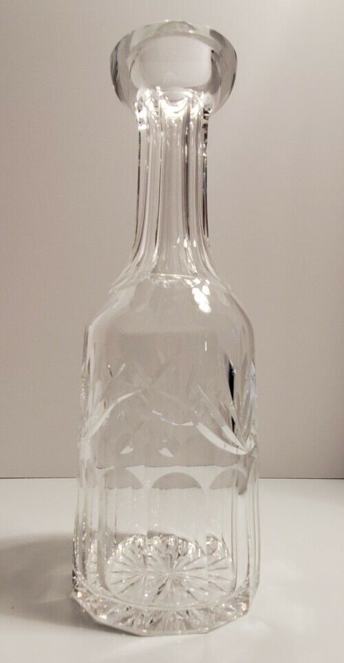 Waterford Cathedral Window Fine Cut Crystal Decanter ~ 12 3/4" - Mint Condition