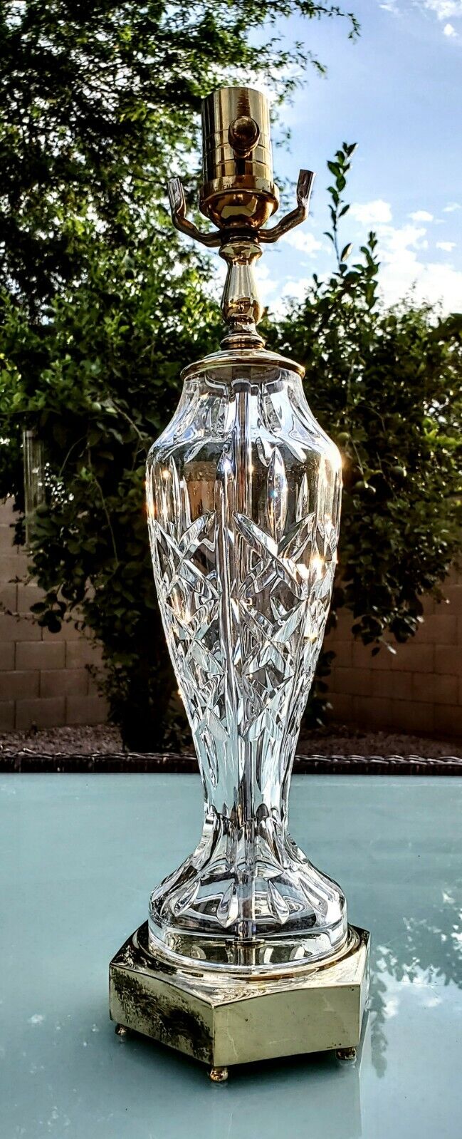 Waterford Evanwood Fine Cut Crystal Medium Sized Table Lamp - Mint Condition!