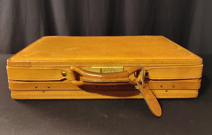 Hartmann Belting Leather Briefcase Attaché Brief Case - Fantastic NOS Condition!