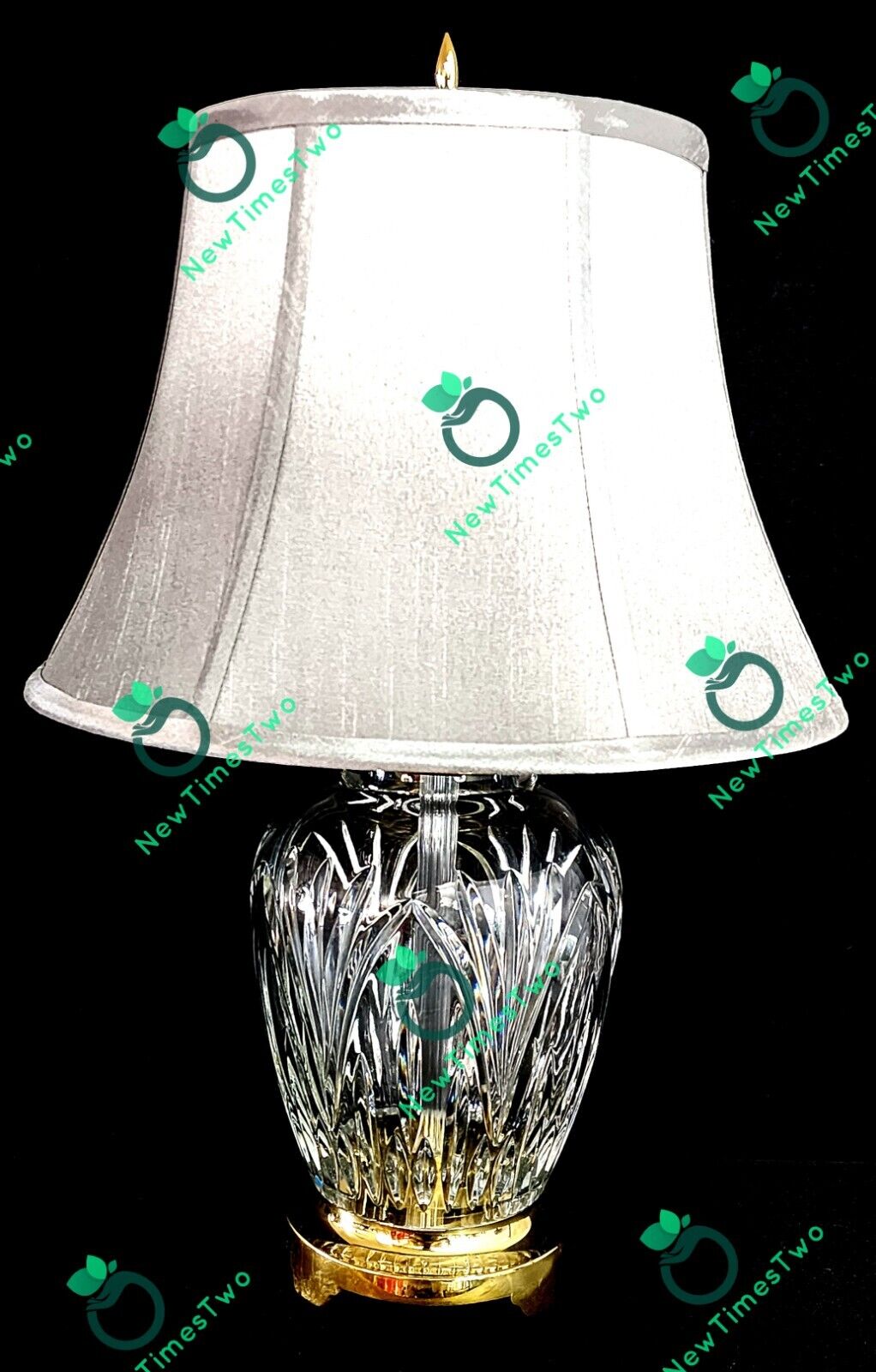 Waterford Ballylee Fine Cut Irish Crystal Table Lamp - 23" Crystal Circumference