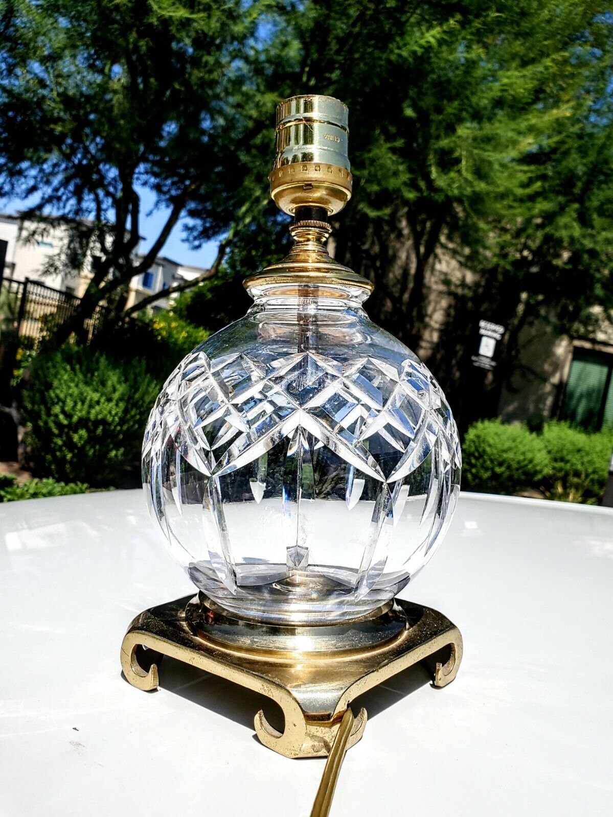 Waterford Lismore Fine Cut Crystal Table Lamp with Solid Brass Footed Base-Mint!