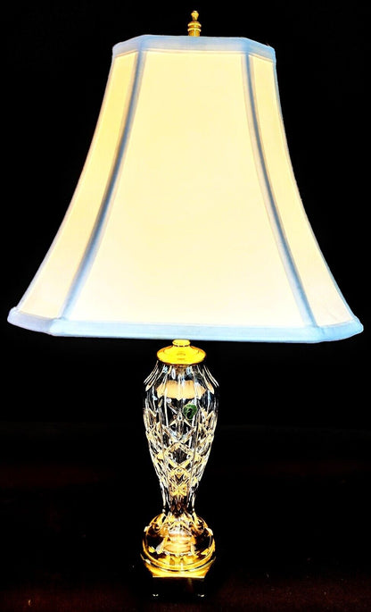 Waterford Evanwood Fine Cut Crystal Medium Sized Table Lamp - Mint Condition!