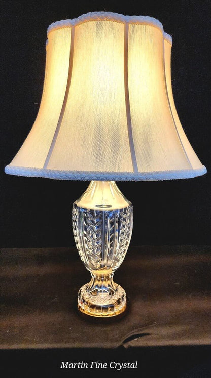 Waterford Large Sized Pedal Pattern Fine Hand Cut Solid Crystal Table Lamp-Mint!