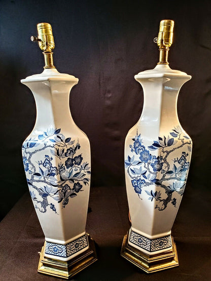 Beautiful Pair Of Hand Painted Porcelain Oriental Table Lamps - Hexagonal Bases