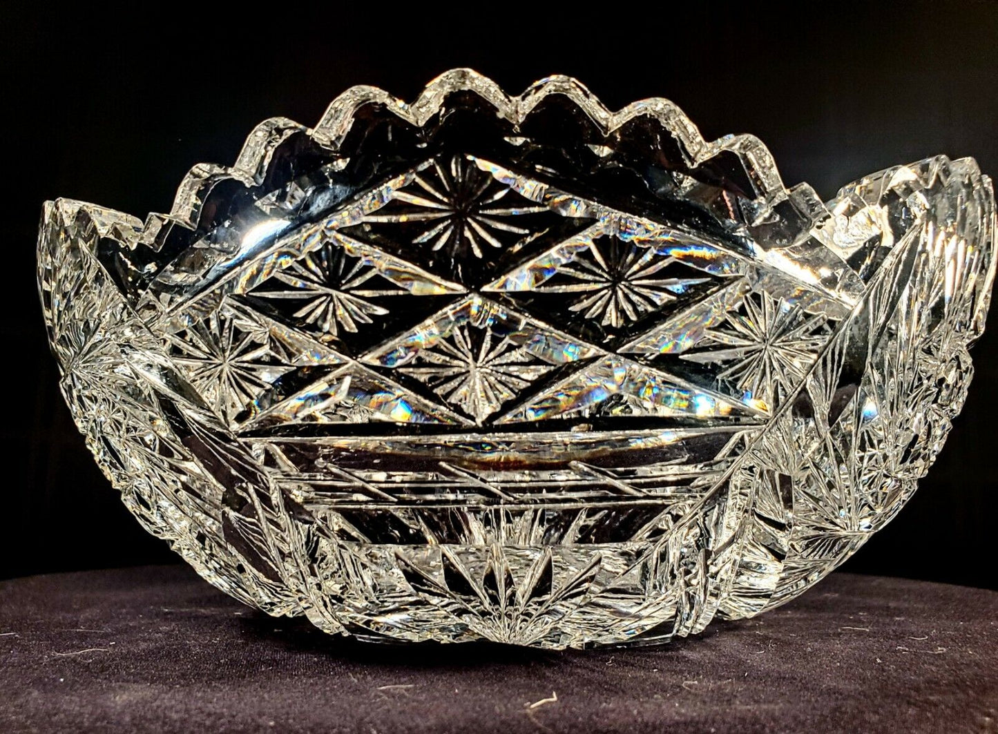 American Brilliant Period Fine Cut Crystal Bowl - Sharp and clear Sawteeth