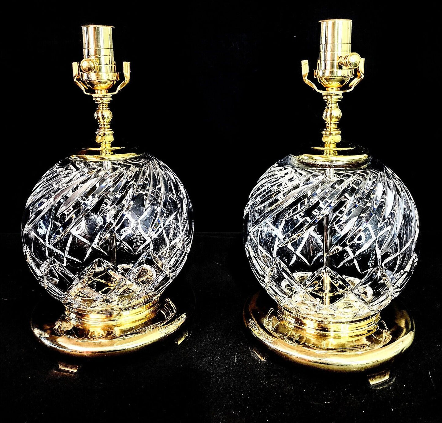 Waterford Wedgewood Set of 2 Globe Style Fine Cut Crystal Lamps - Gorgeous Cuts!