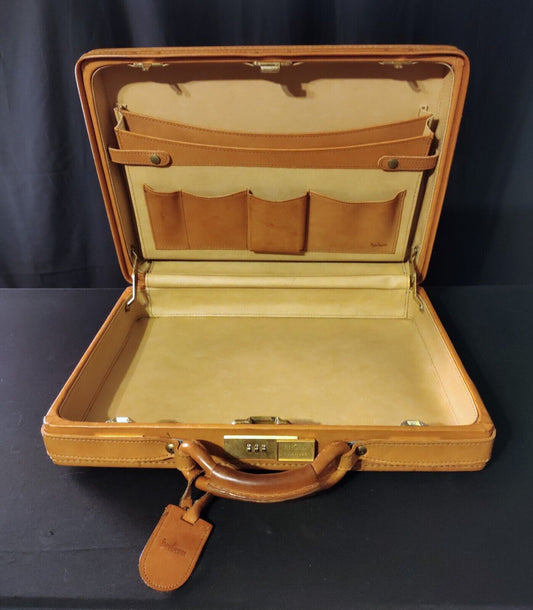 Hartmann Belting Leather Briefcase Attaché Brief Case - Fantastic NOS Condition!