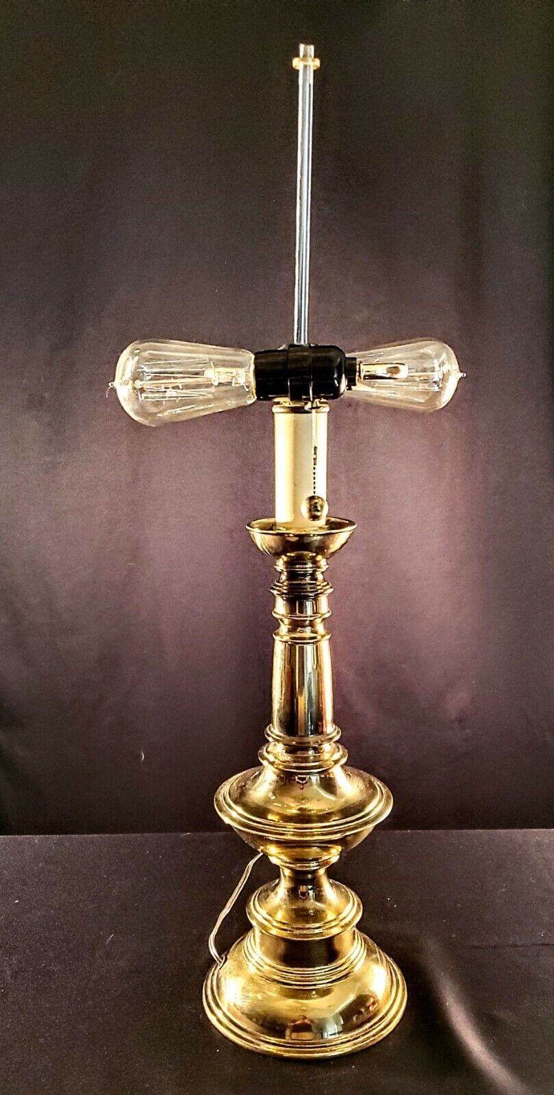 Stiffel Double Socket Pull Chain Fine Brass Table or Desk Lamp  MINT