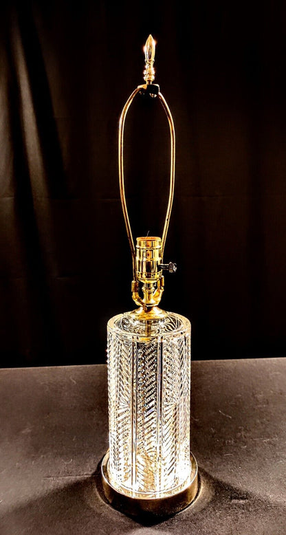 Waterford Crystal Herringbone Exquisite Fine Cut Lamp - Flawless New!