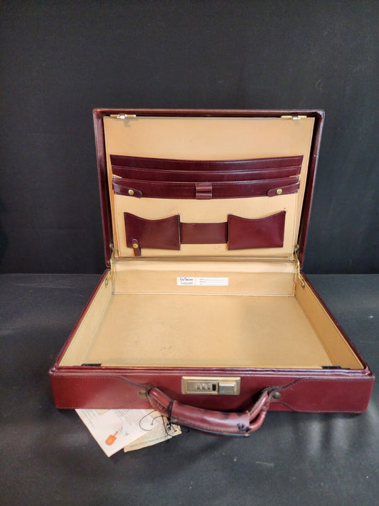 Hartmann Luggage Mens Attaché Briefcase Mahogany Belting Leather Vintage