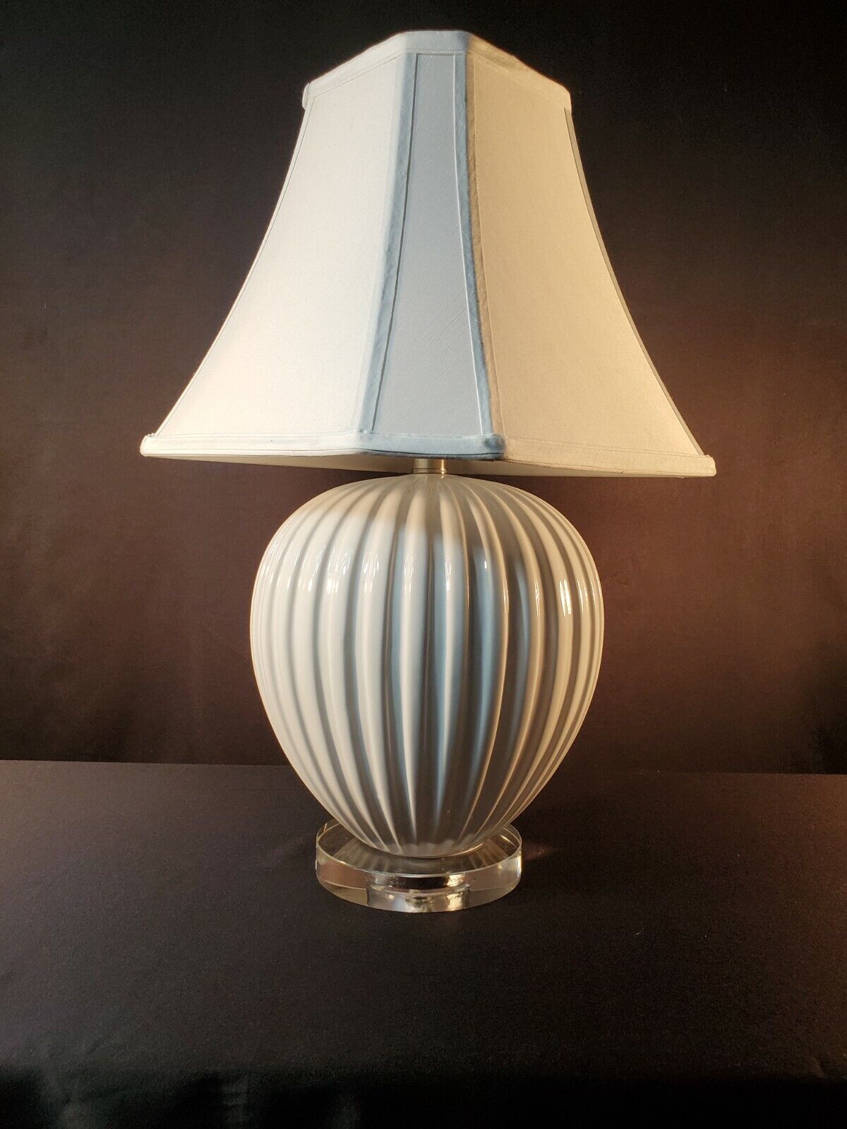 Fredrick Cooper Round Ribbed Semi Urn Style White Heavy Porcelain Table Lamp