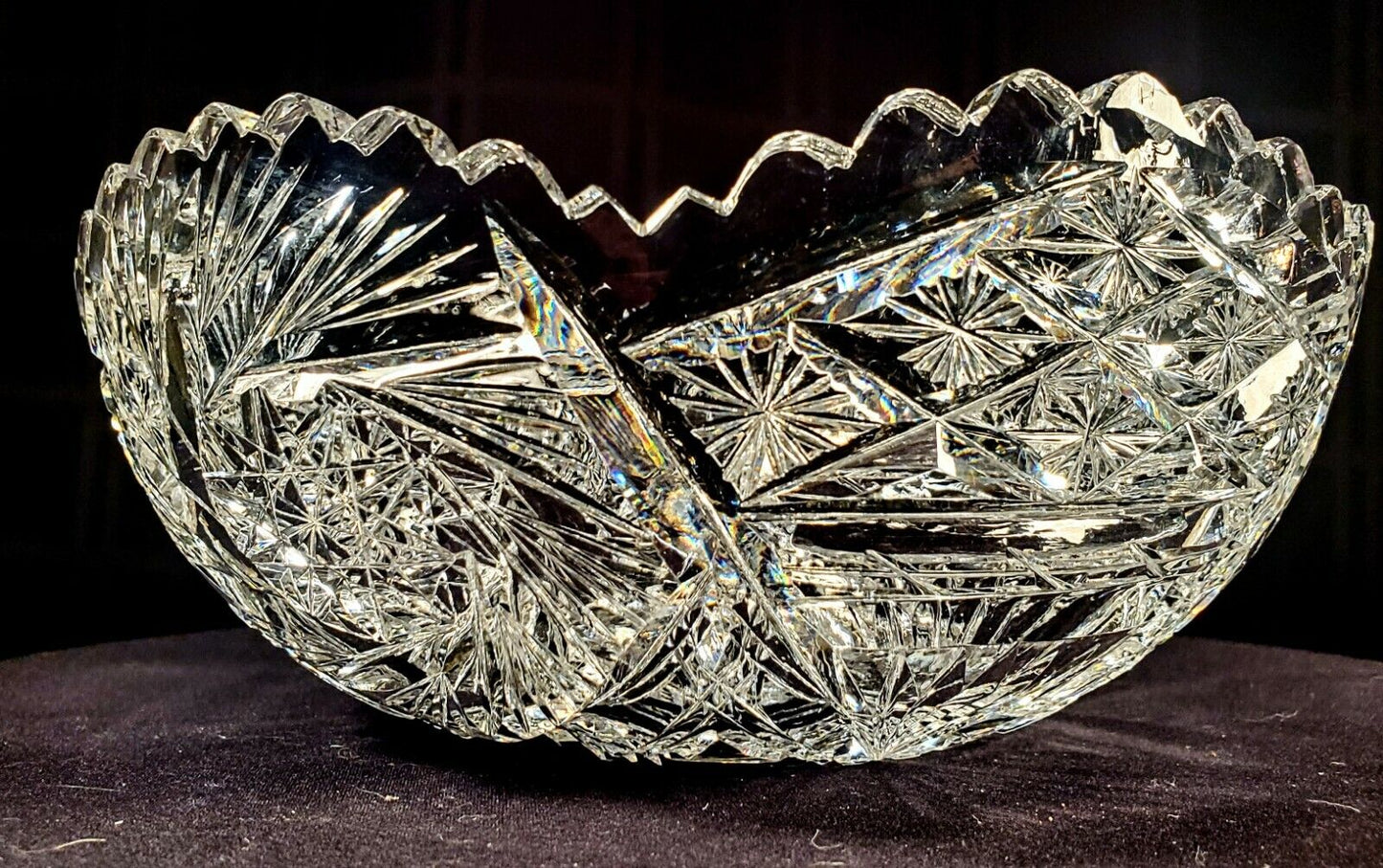 American Brilliant Period Fine Cut Crystal Bowl - Sharp and clear Sawteeth