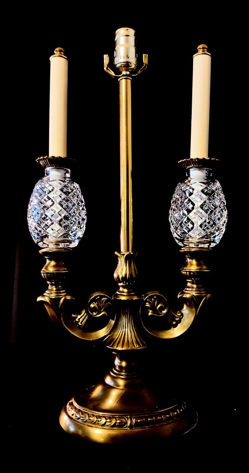 Waterford Fine Cut Crystal and Bronze Double Arm Double Globe  Buffet Lamp