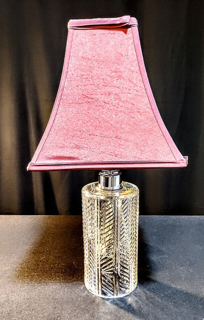 Waterford Herringbone Silver Hardware 13 1/2 Fine Cut Crystal Lamp