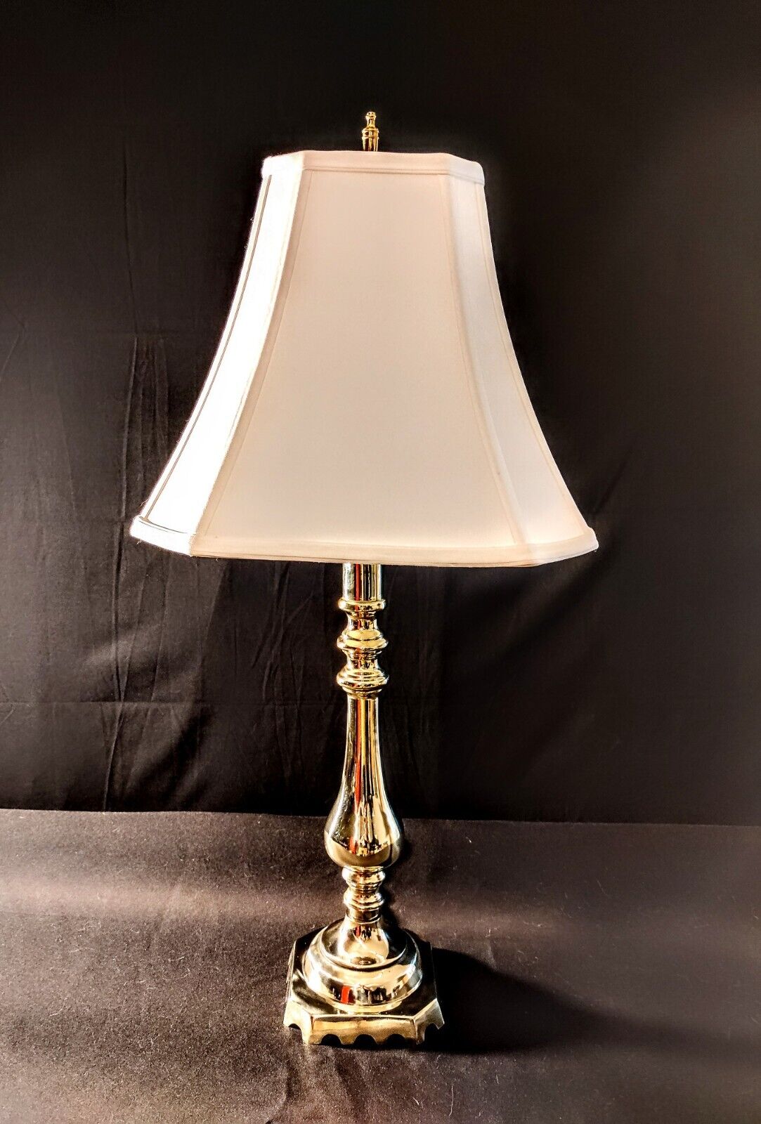 Fredrick Cooper Chicago Solid One-Piece Highly Polished Brass Lamp - Mint!!!